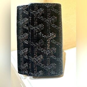 Goyard Key Holder Black Goyardine Saint-Michel
Key Ring